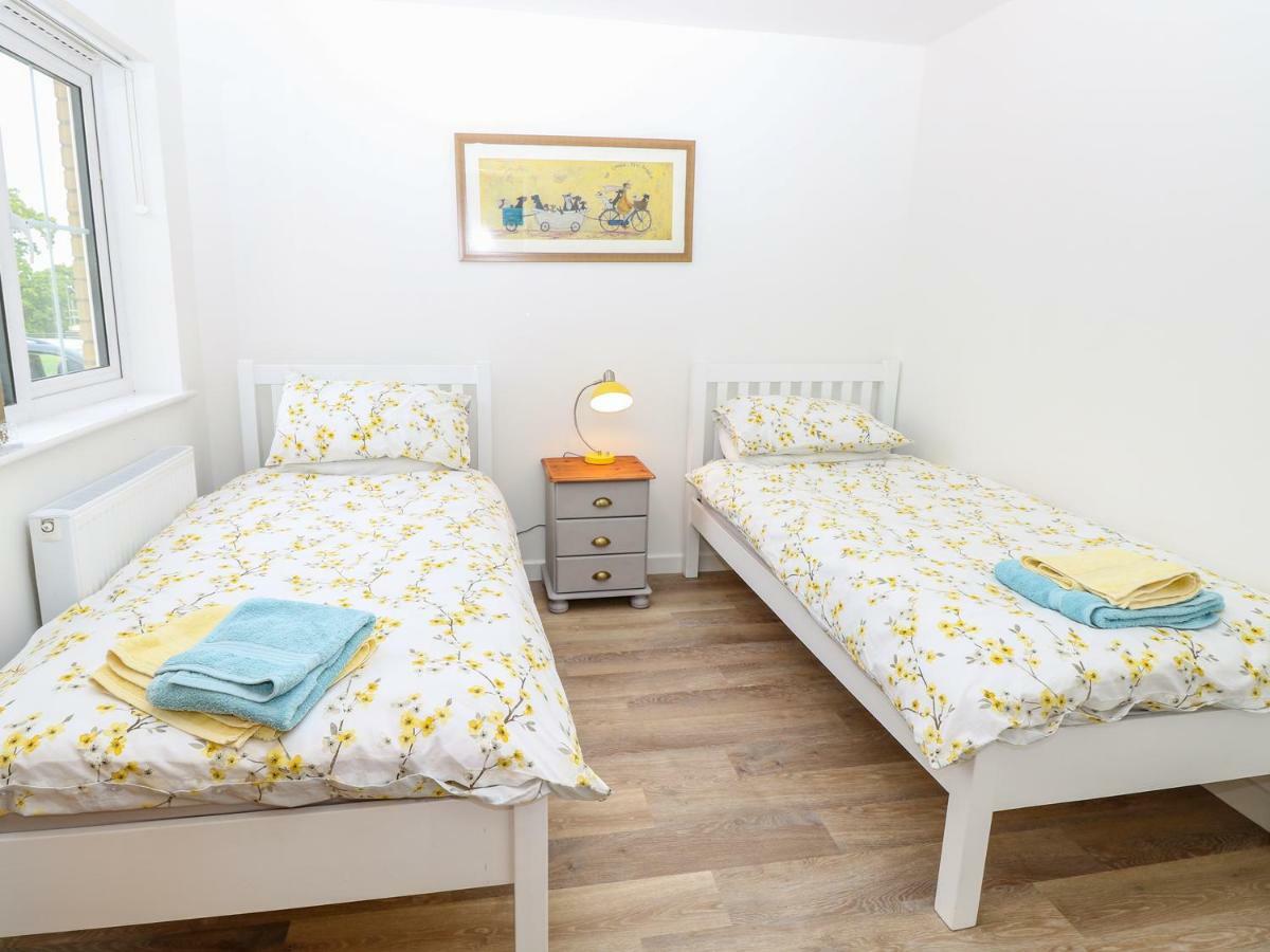 5 Yarmouth Cottages 淡水 外观 照片