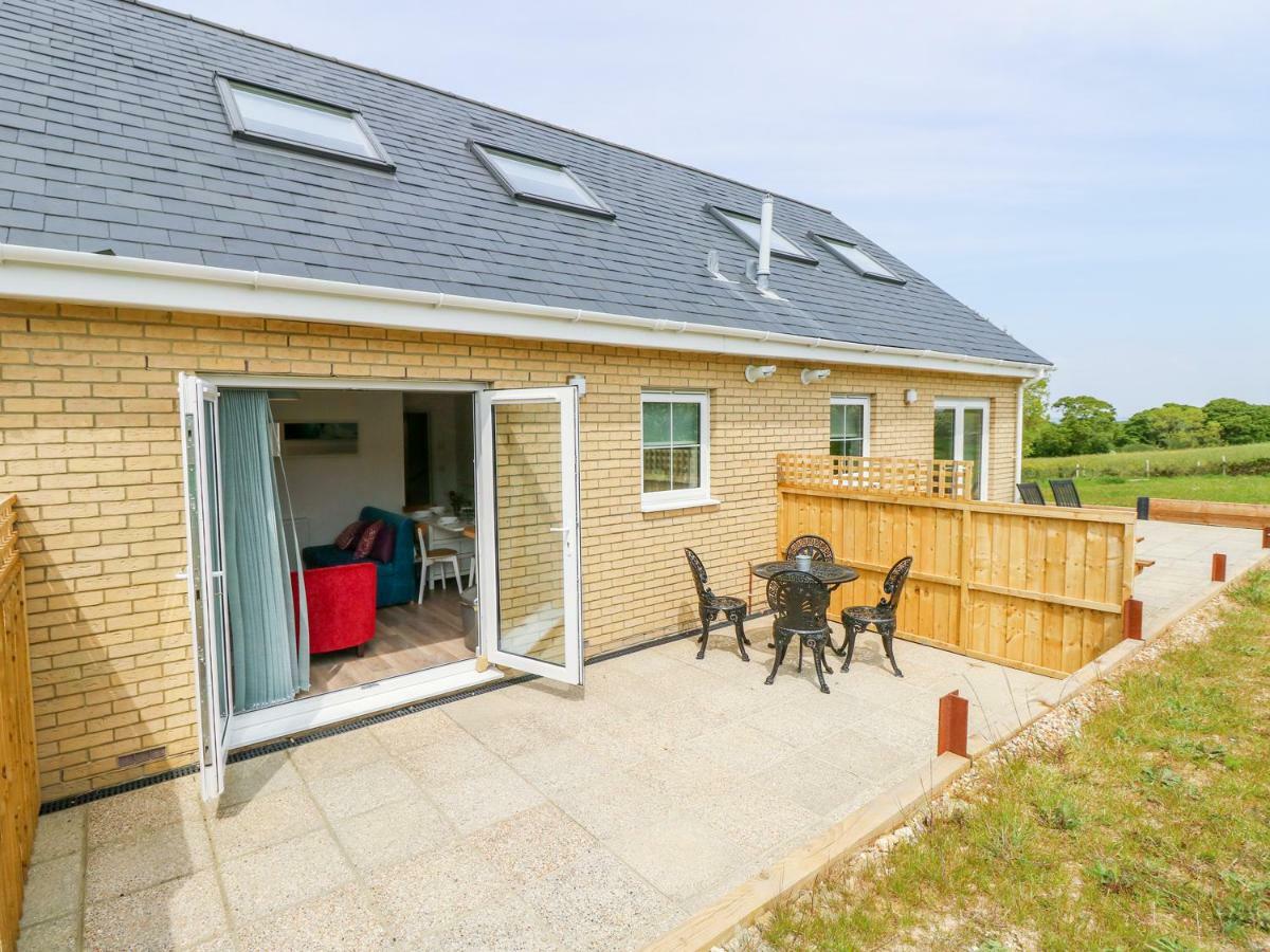 5 Yarmouth Cottages 淡水 外观 照片