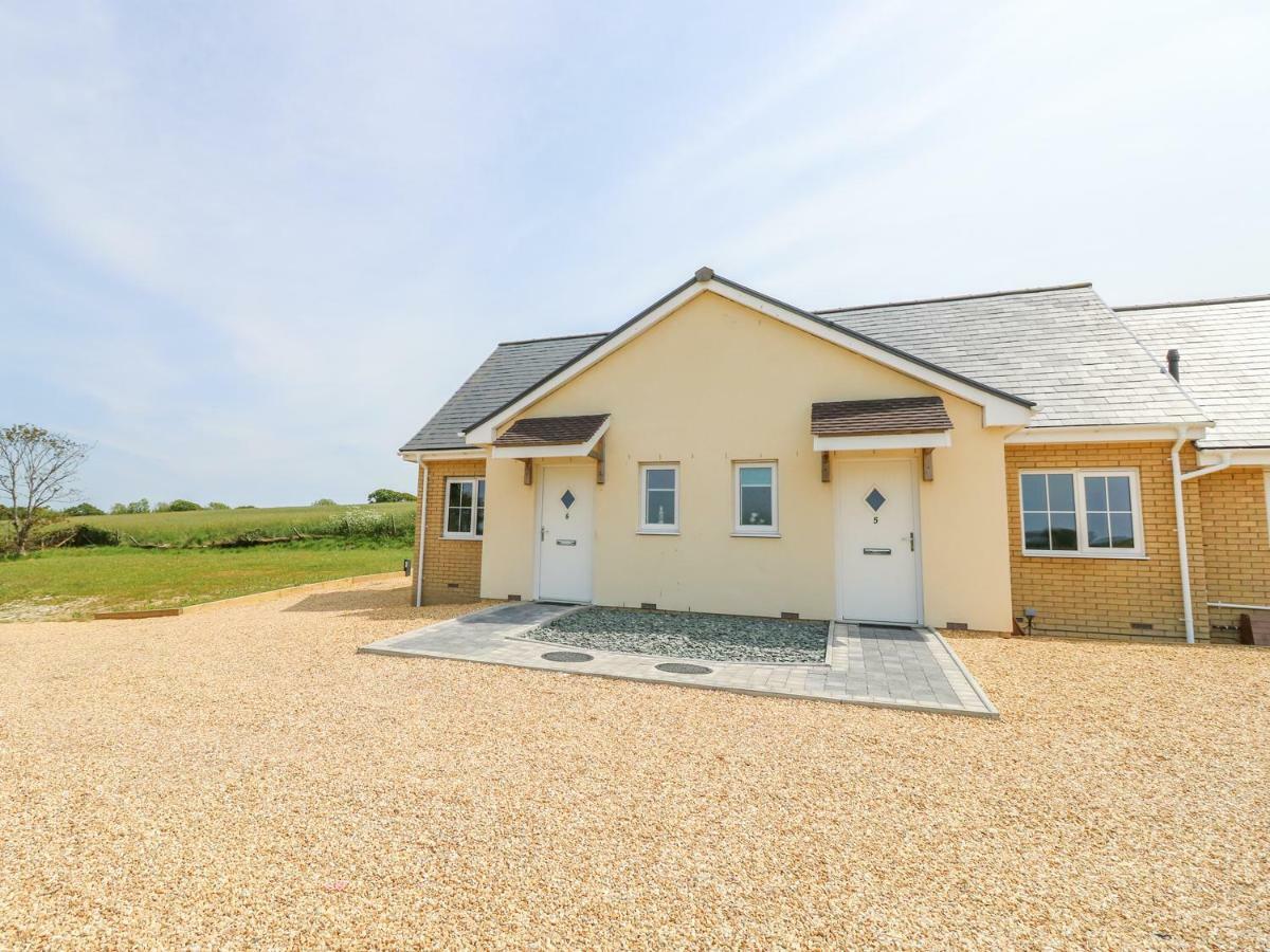5 Yarmouth Cottages 淡水 外观 照片